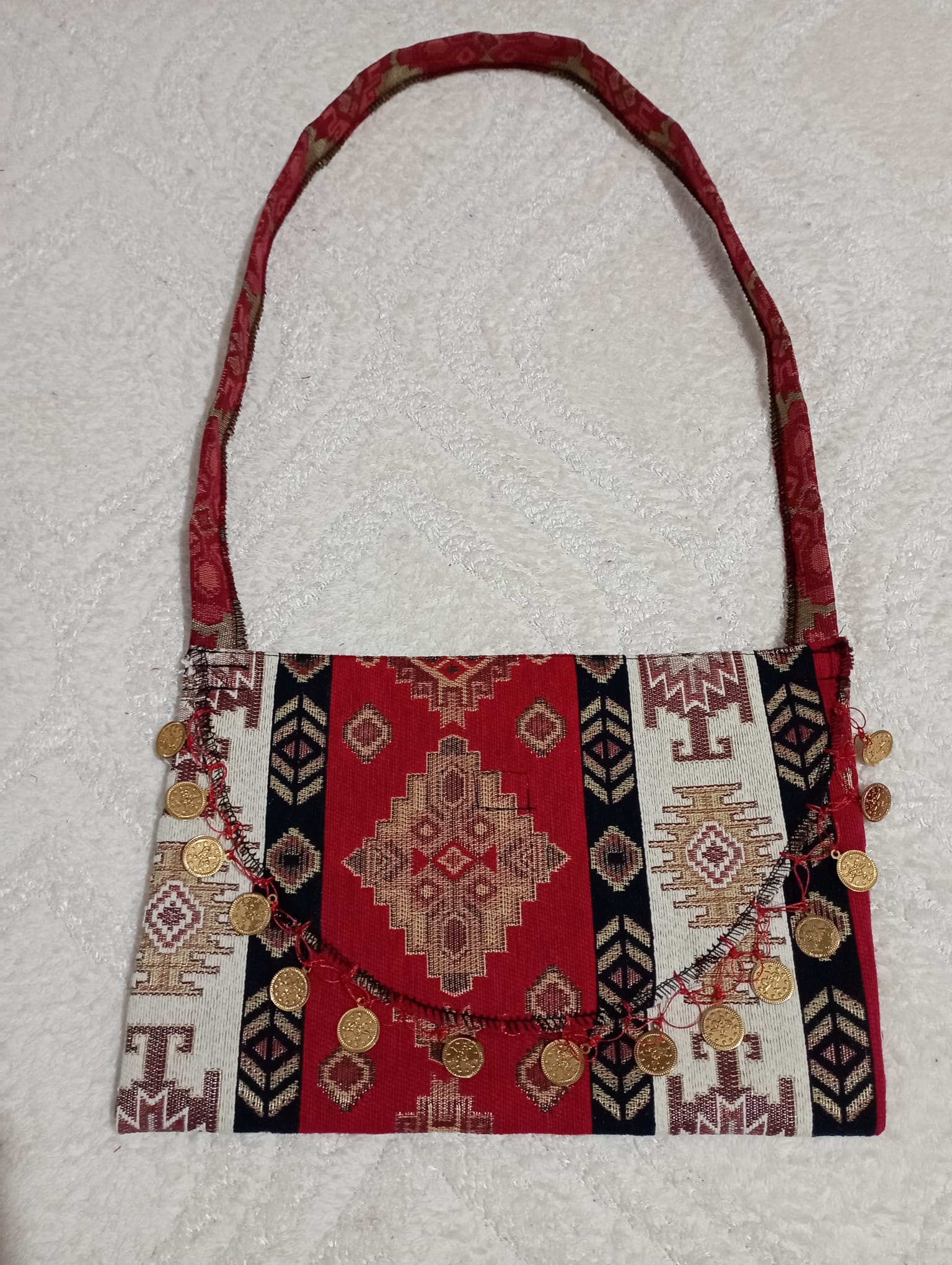 CNT-6180.jpg GOBLİN KUMAŞ OTANTİK FİGÜRLÜ ÇANTA 20X27 TÜM YAŞLAR400 - Görsel 1